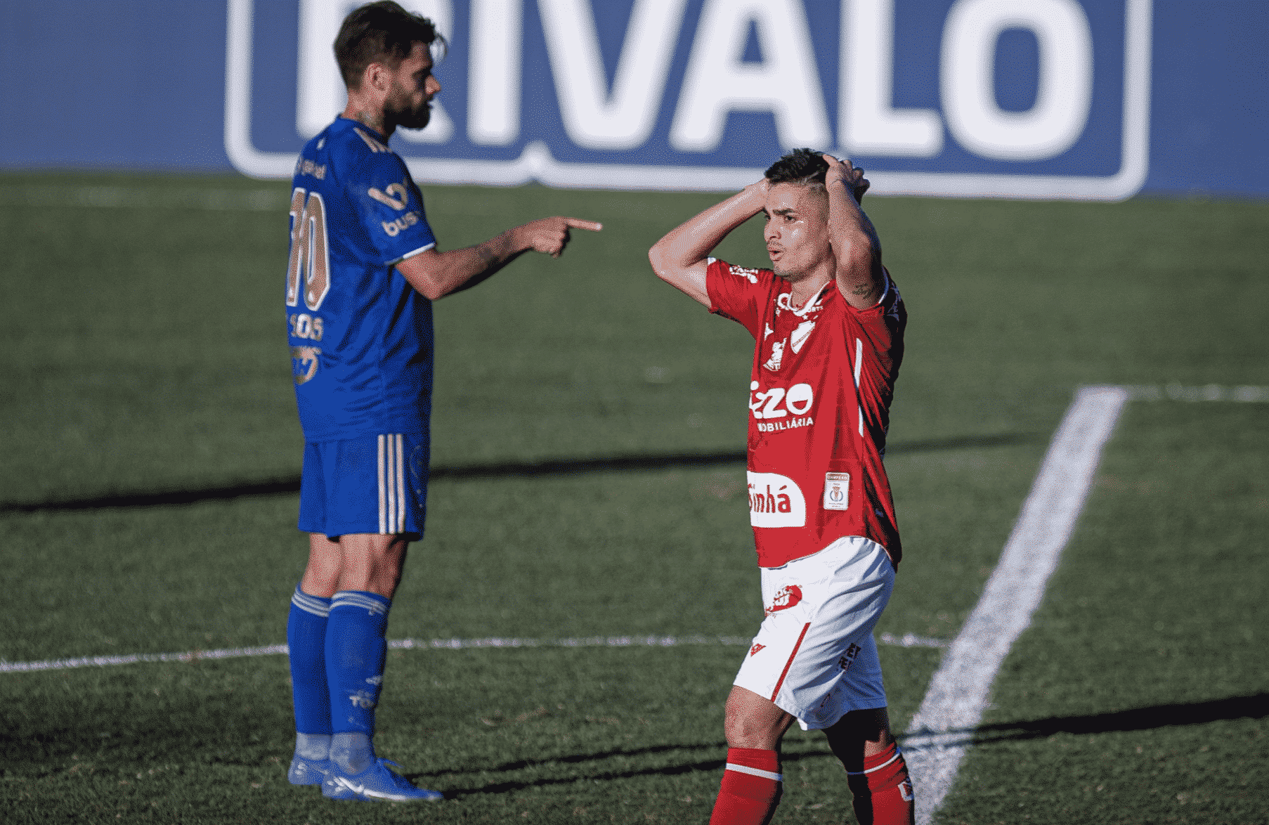 Matemático calcula chance de rebaixamento do Vila Nova