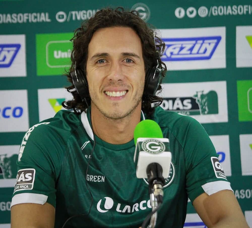 Nicolas comemora boa fase e enxerga Goiás preparado para enfrentar o Brusque