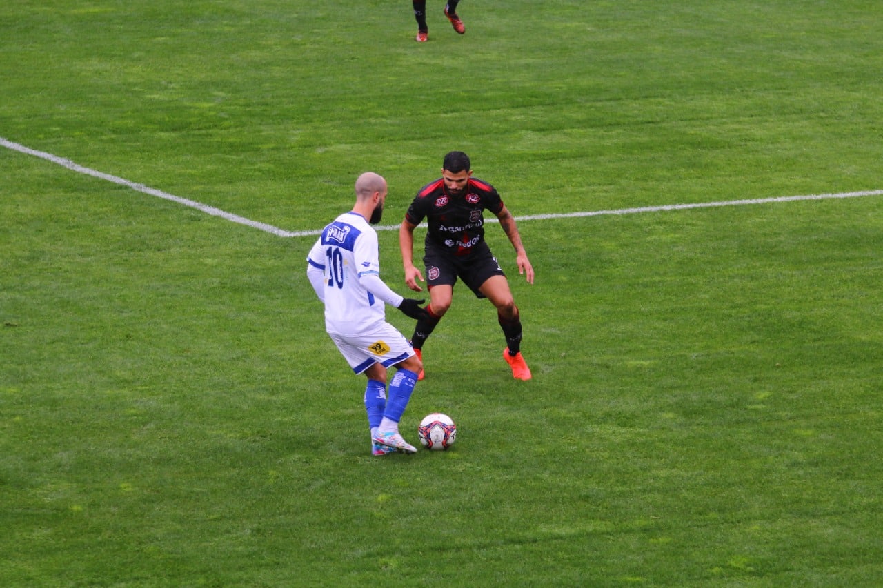 Álvaro destaca ânimo após confronto contra Brasil de Pelotas