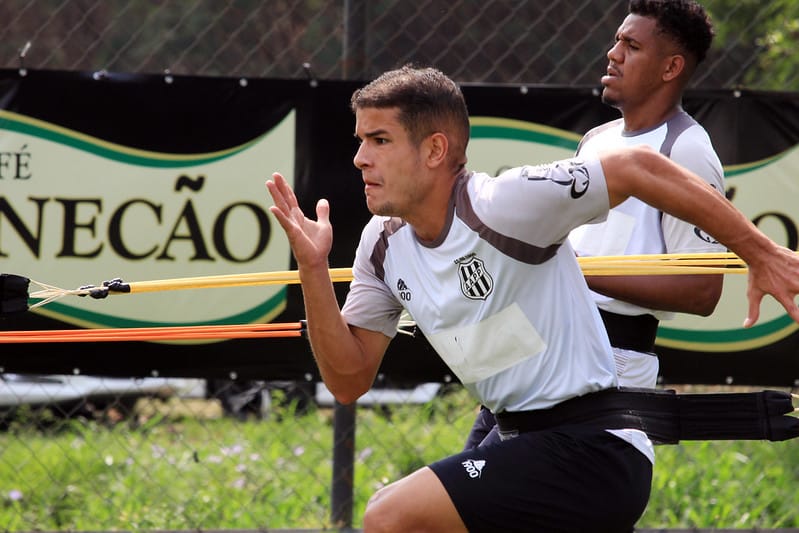 Moisés segue no DM; veja possibilidades de mudança da Ponte Preta para o dérbi