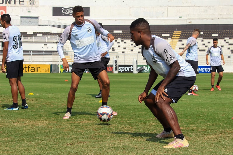 Kleina terá ao menos uma mudança no time titular para o jogo contra o Operário