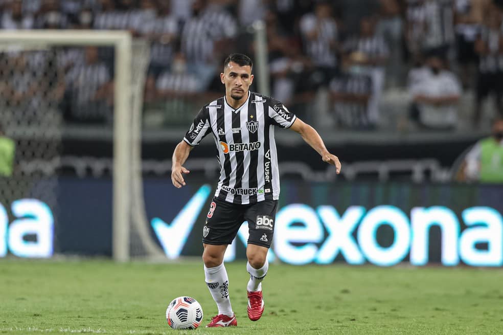 Alonso confia em final feliz na temporada para o Galo