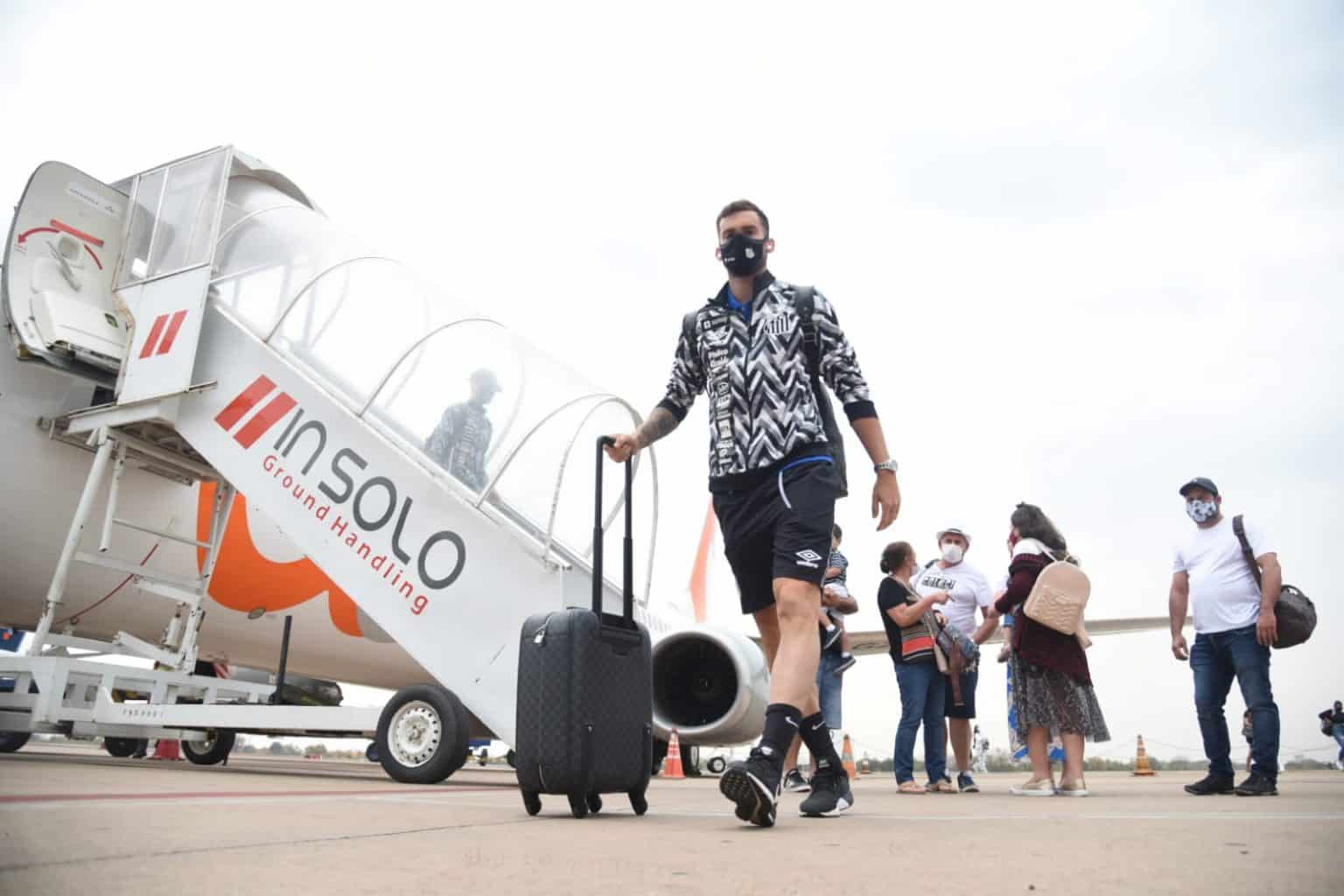 Santos relaciona 23 jogadores para enfrentar o Cuiabá