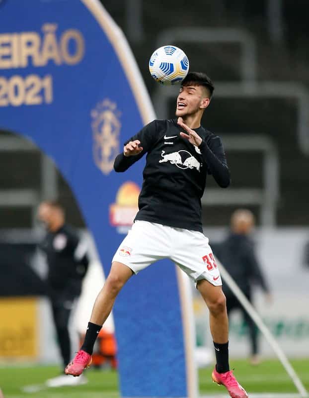 Pedrinho visa partida do Red Bull Bragantino: “Vencer para nos manter no G4”