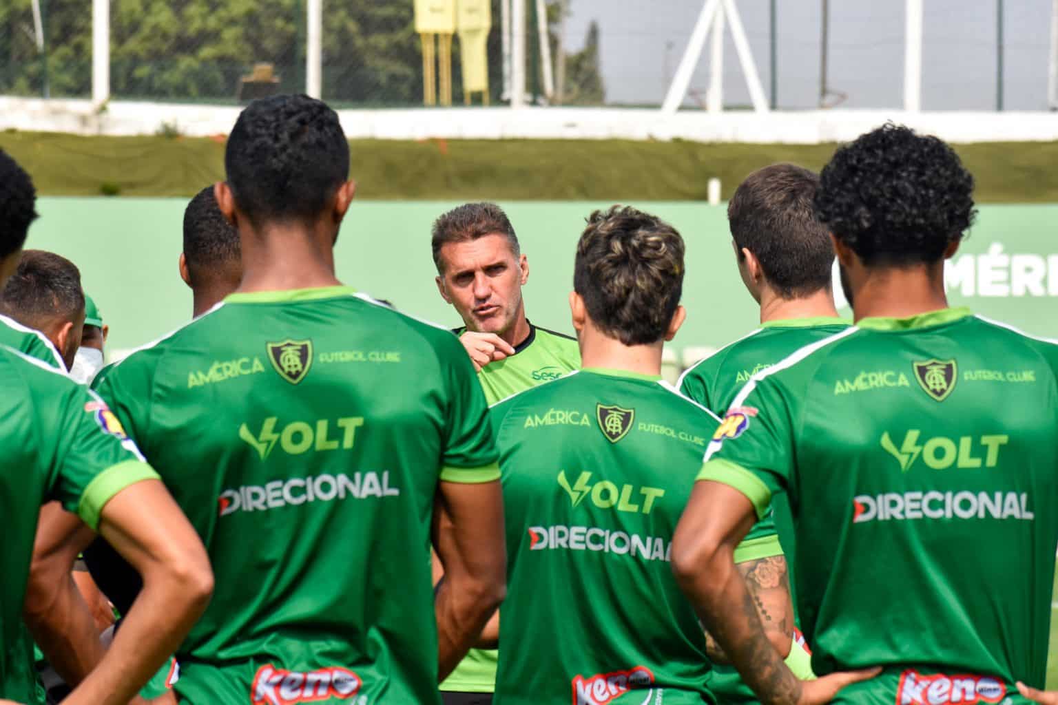 América-MG inicia preparação para enfrentar o Corinthians