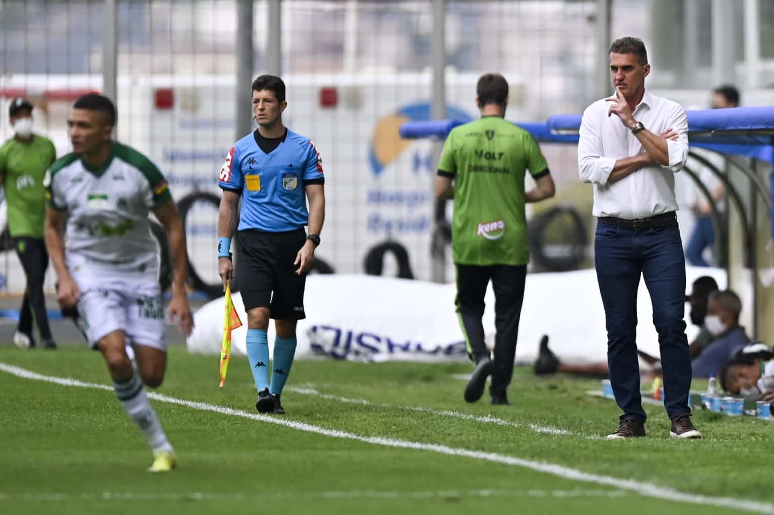 América-MG: Mancini vibra com 2ª vitória sem levar gols