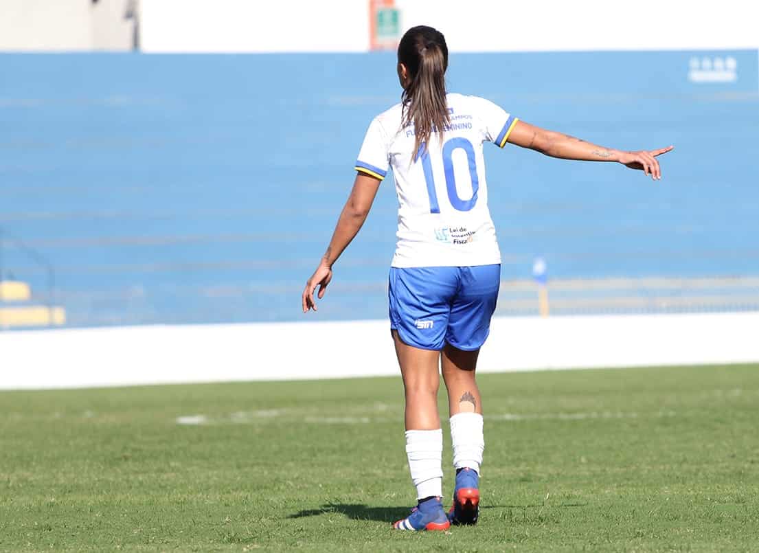 Ju Oliveira brilha na primeira vitória do São José no Paulistão