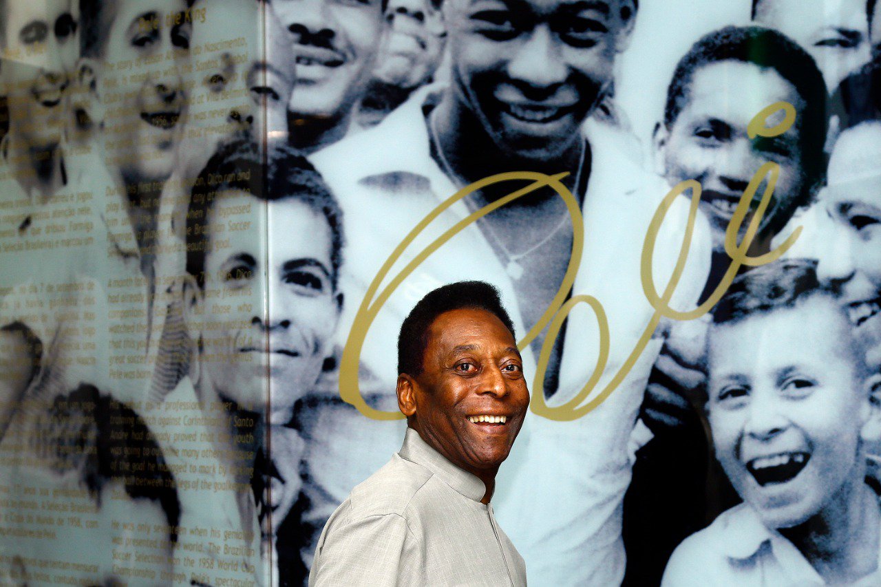 Executivo de Marketing do Santos revela dificuldade em algumas homenagens para Pelé: “Dependemos de um terceiro”