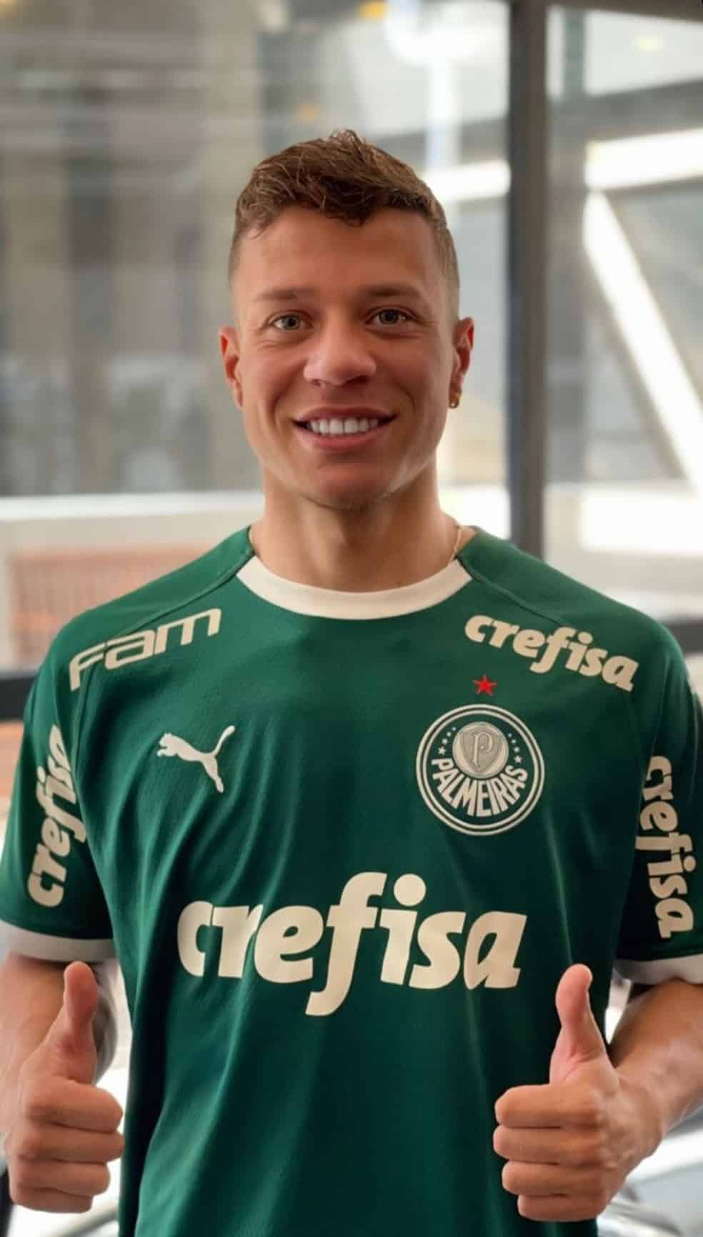 Novo lateral-direito do Verdão é registrado no BID