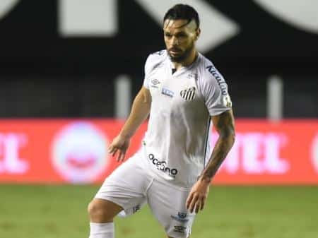 Túnel do tempo: Pará relembra 13 anos de sua estreia pelo Santos