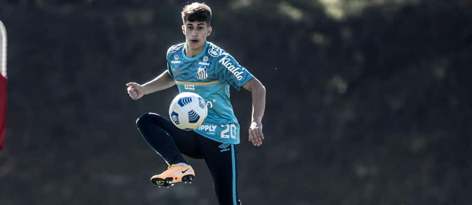 Pirani preza respeito ao Athletico-PR e pede eficiencia: “Fazer o nosso jogo”