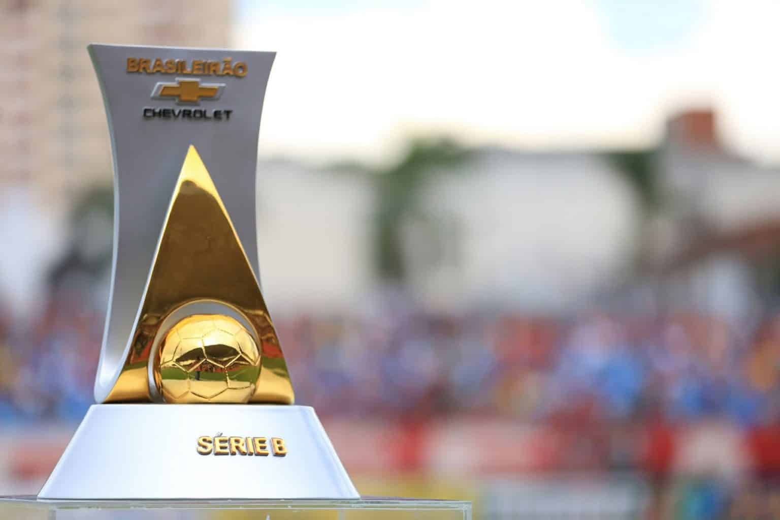 CRB x Goiás é adiado; veja o motivo da mudança