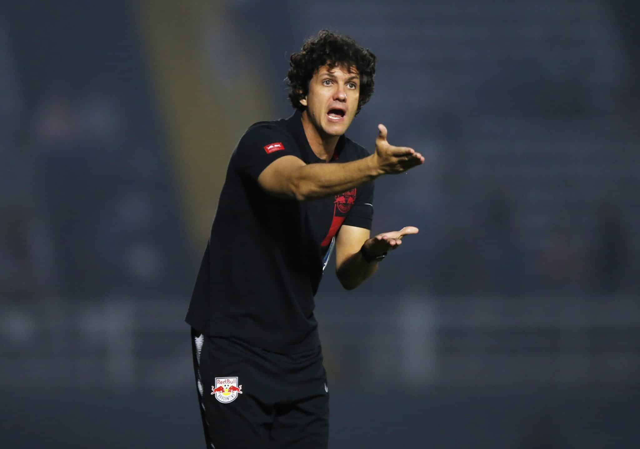 Maurício Barbieri elogia equipe após vitória