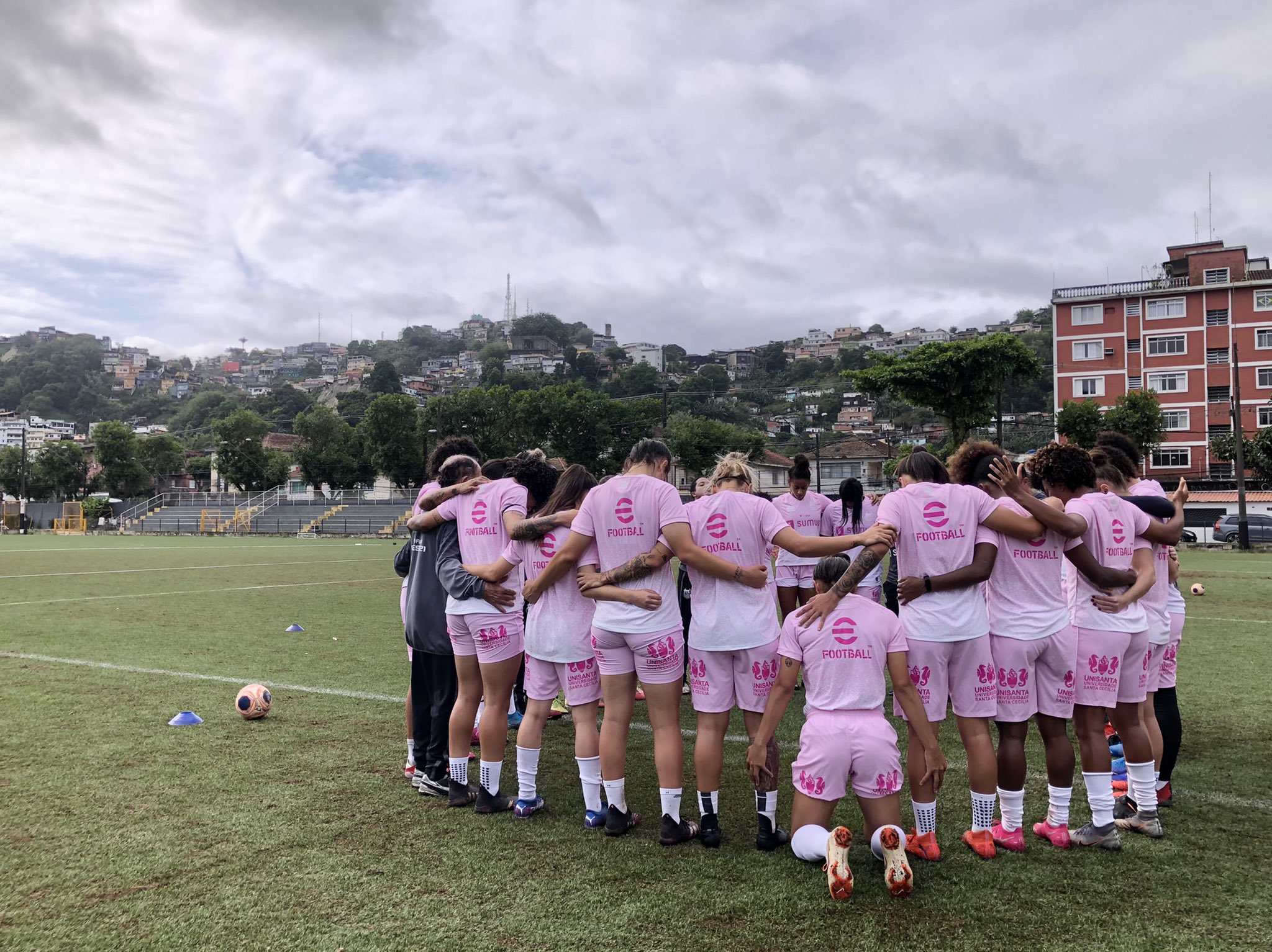 Sereias encerram preparação para decisão contra São Paulo