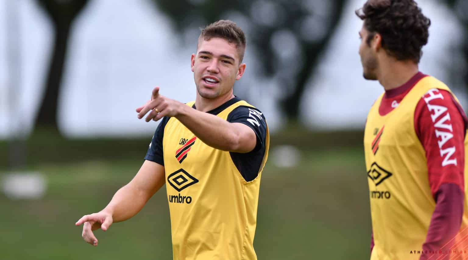 Athletico tem novidades para o jogo contra o Atlético-GO