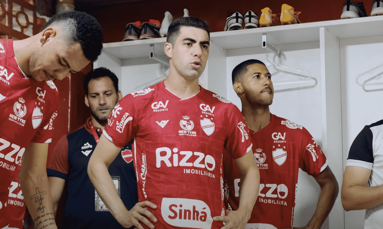 Xandão fala de crescente do Vila Nova e garante: “Estamos no caminho certo”