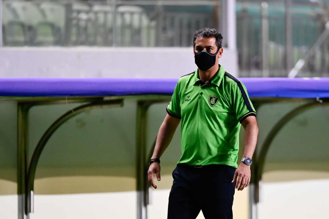 Marquinhos Santos já faz contas pela permanência do América na Série A