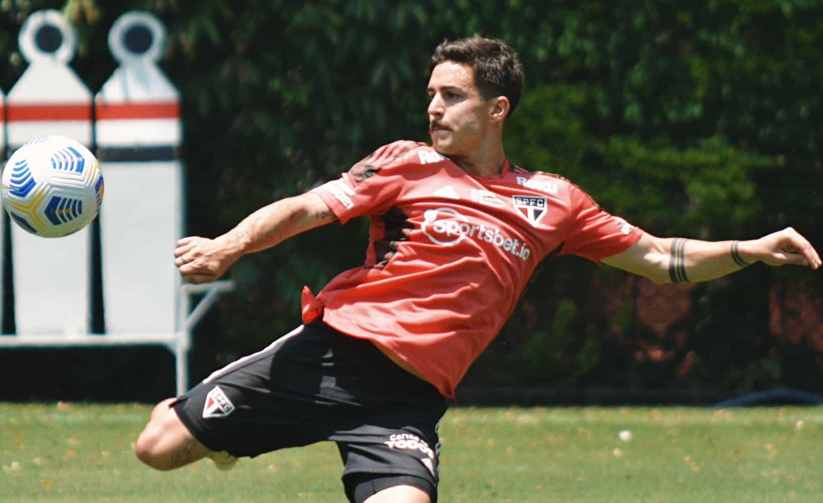 Gabriel e Rojas devem ter nova chance no São Paulo