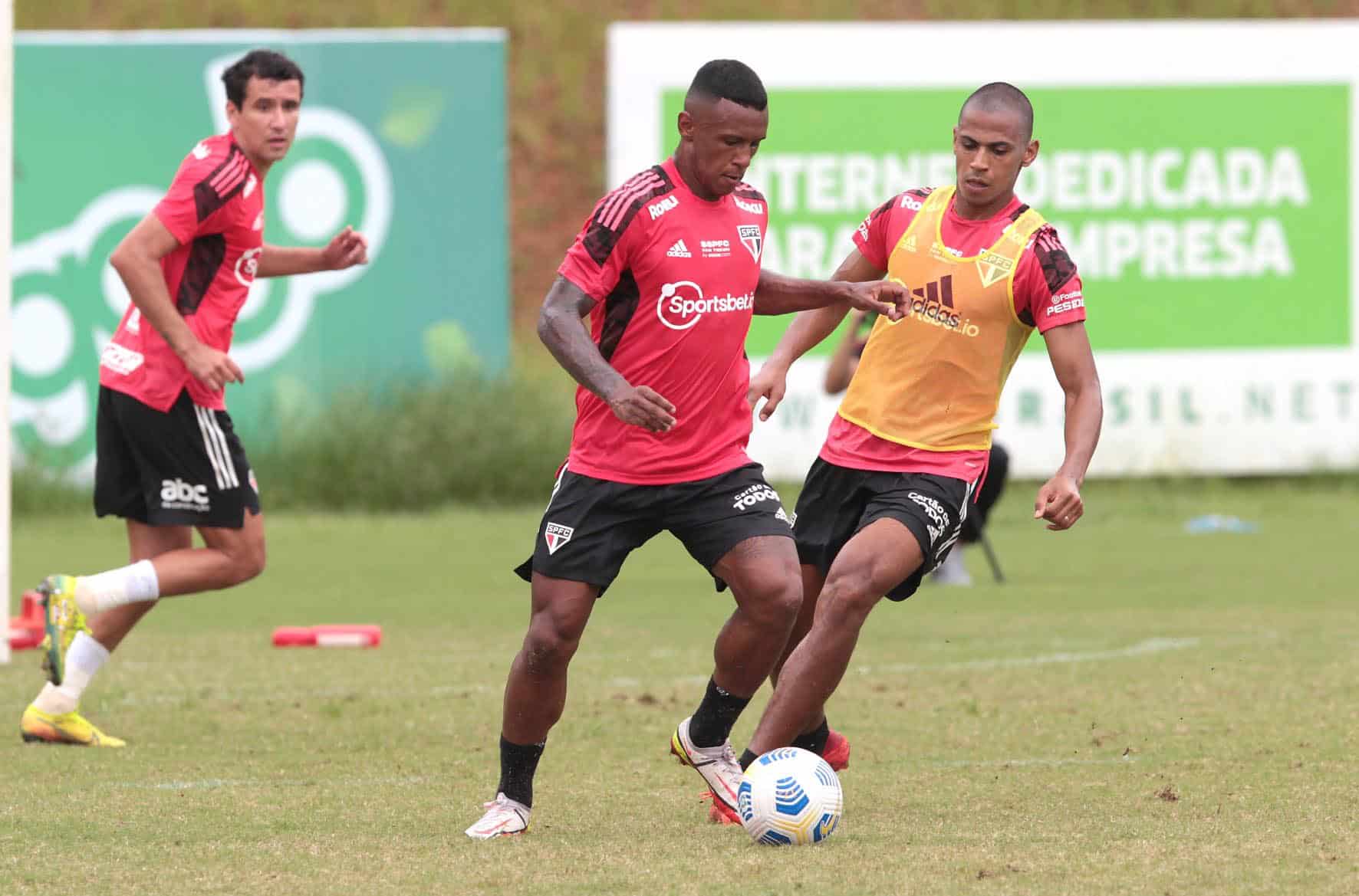 Tensão! São Paulo tem sequência complicada pela frente