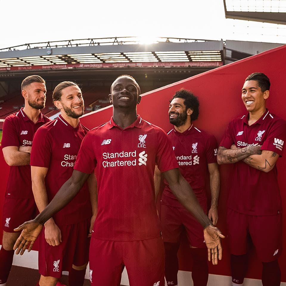 camisa liverpool 2021 branca