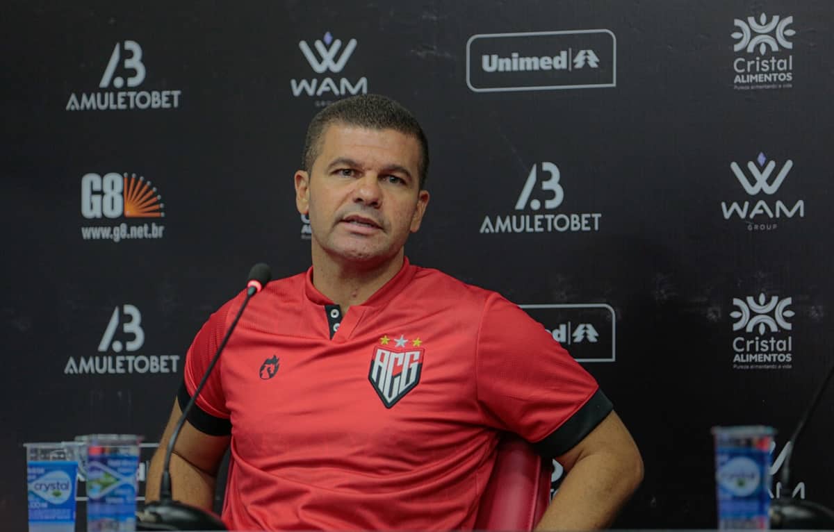 Umberto Louzer muda o estilo do Atlético após chegada Futebol na Veia
