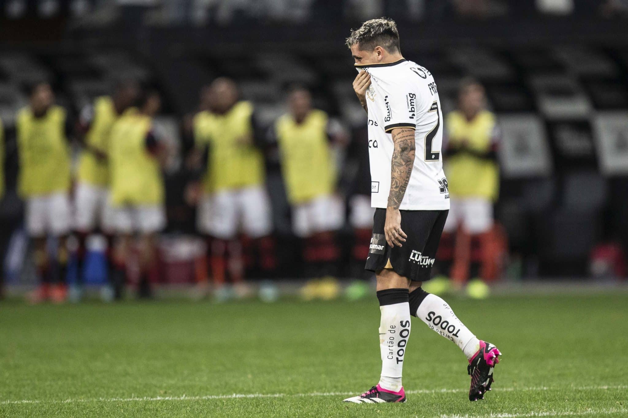 Torcida de time equatoriano provoca Corinthians nas redes: “nosso filho”