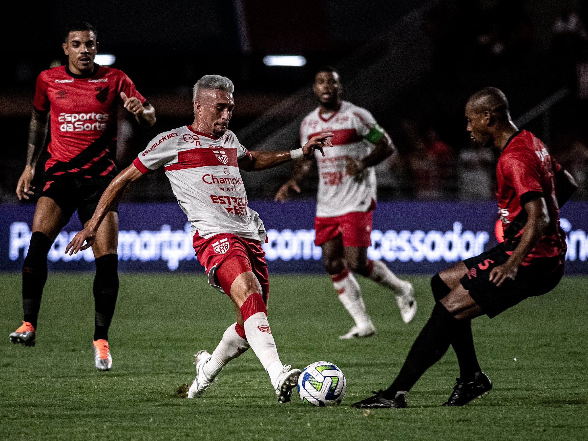CRB x Athletico-PR – Resultado, destaques e reação - Futebol na Veia