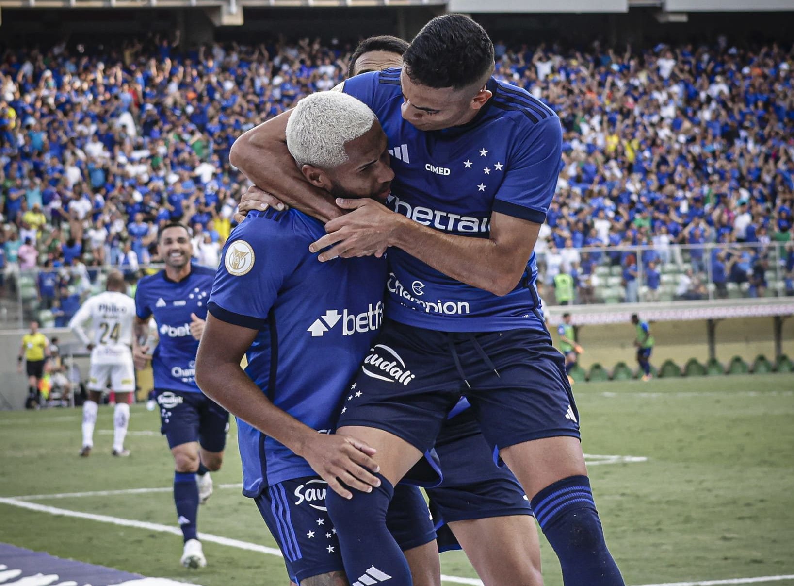 High-Quality Cruzeiro Sai Na Frente, Mas Vê Santos Virar No Segundo Tempo E Perde Em Casa Capture Illustration High-Quality Cruzeiro Sai Na Frente, Mas Vê Santos Virar No Segundo Tempo E Perde Em Casa Capture Illustration